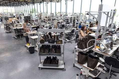 louis vuitton manufacturing plants|louis vuitton factory locations.